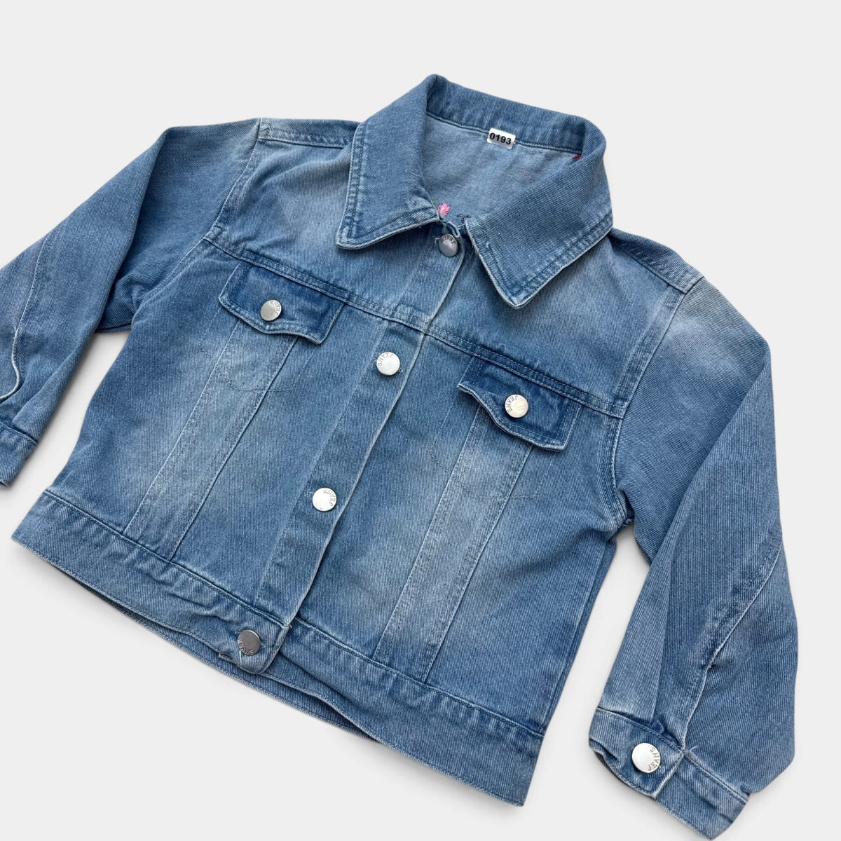 Veste jeans fleuris : 8 ans