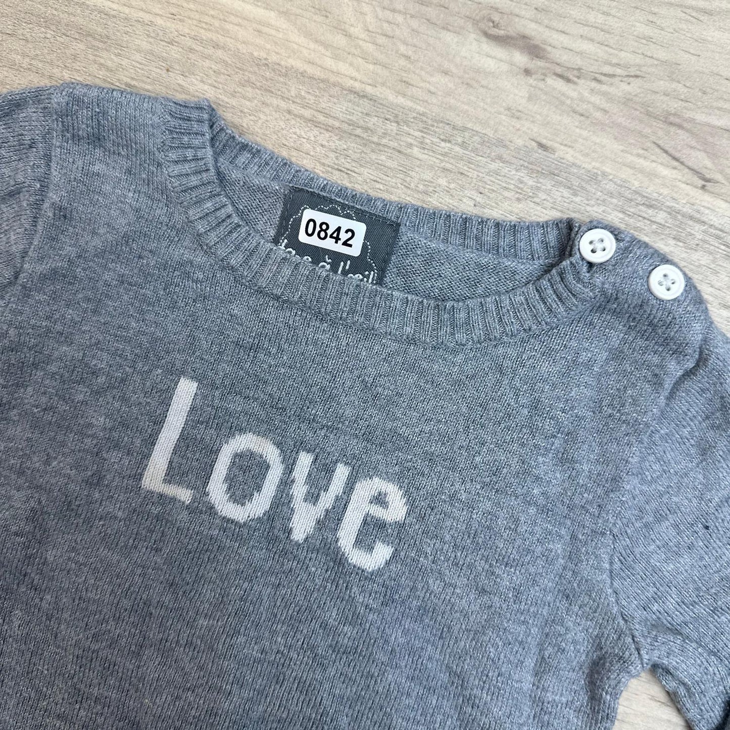 Pull Tape à l'oeil : 6 mois
