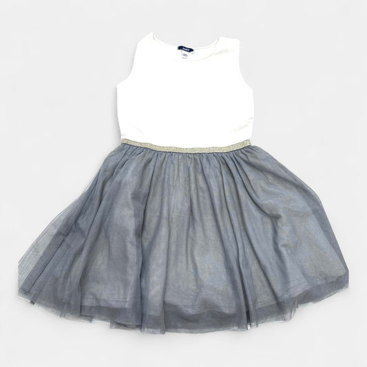 Robe Okaïdi : 8 ans