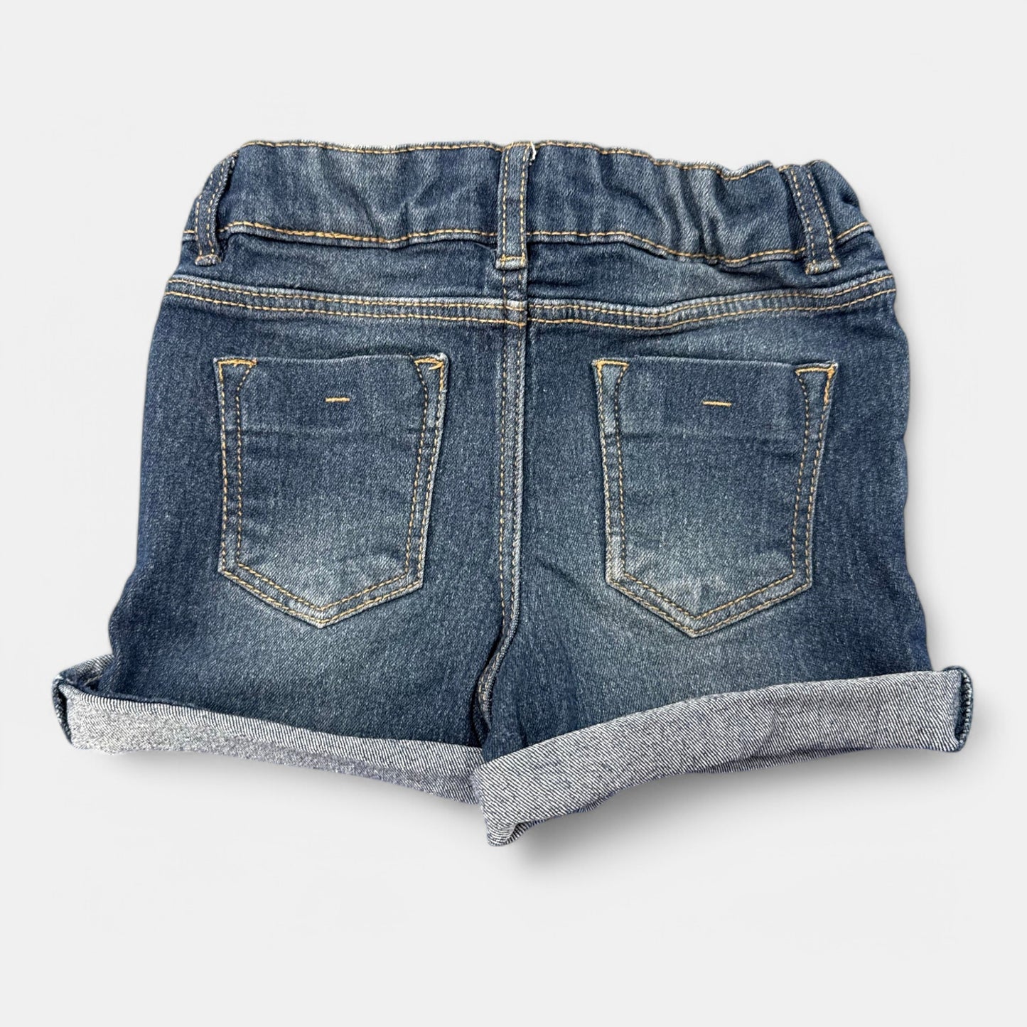 Short La Halle : 3 ans