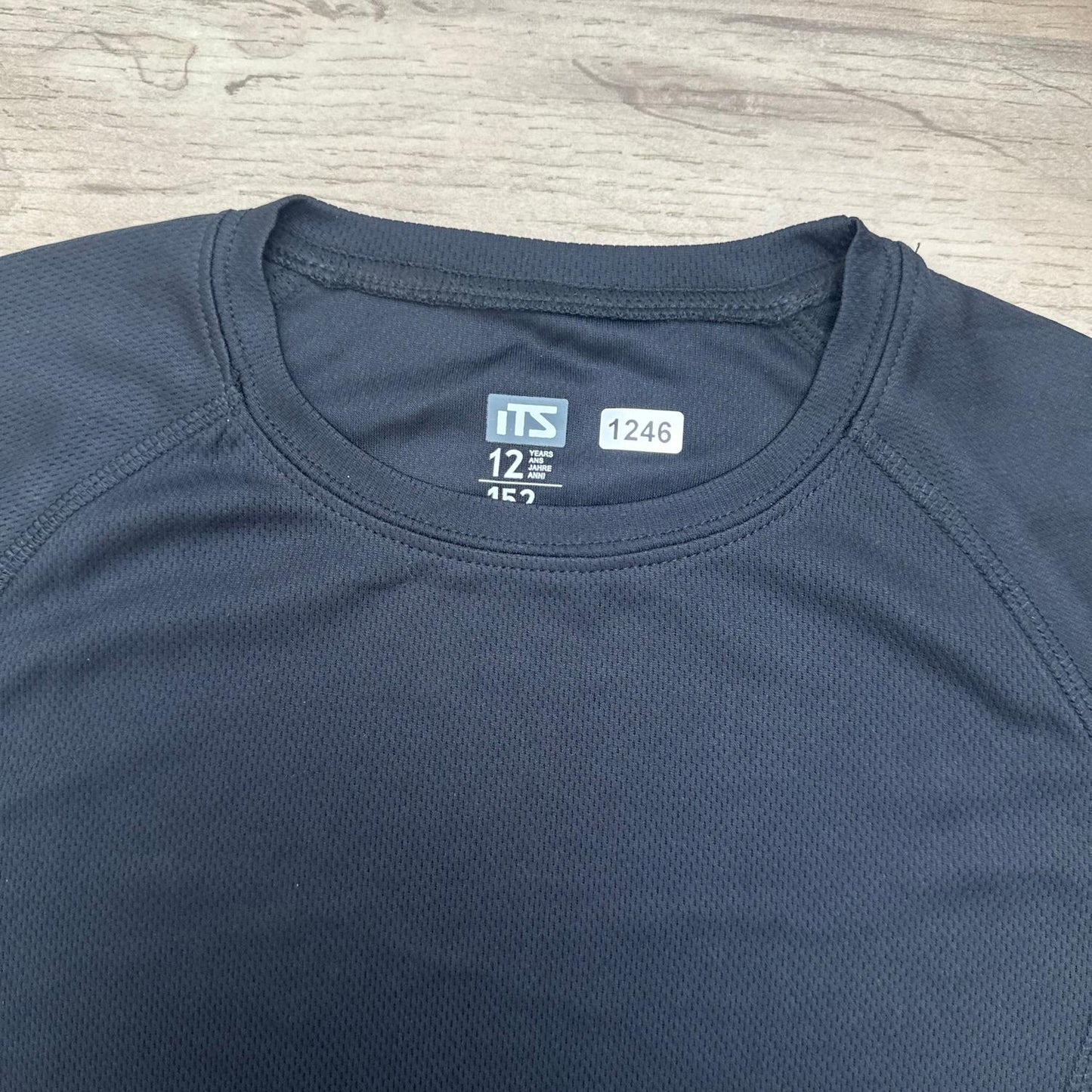 T-Shirt its : 12 ans