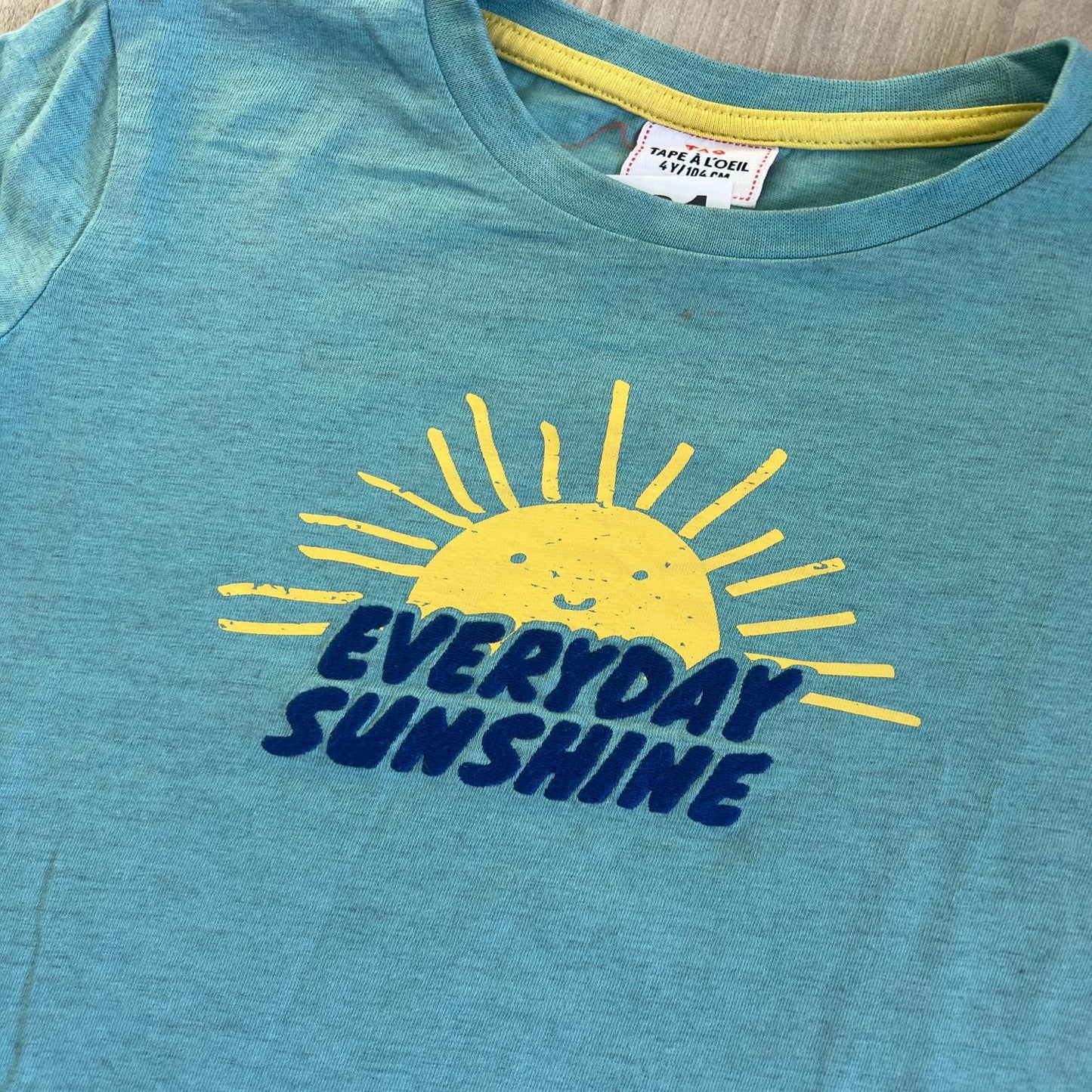 T-shirt tape à l’œil : 4 ans