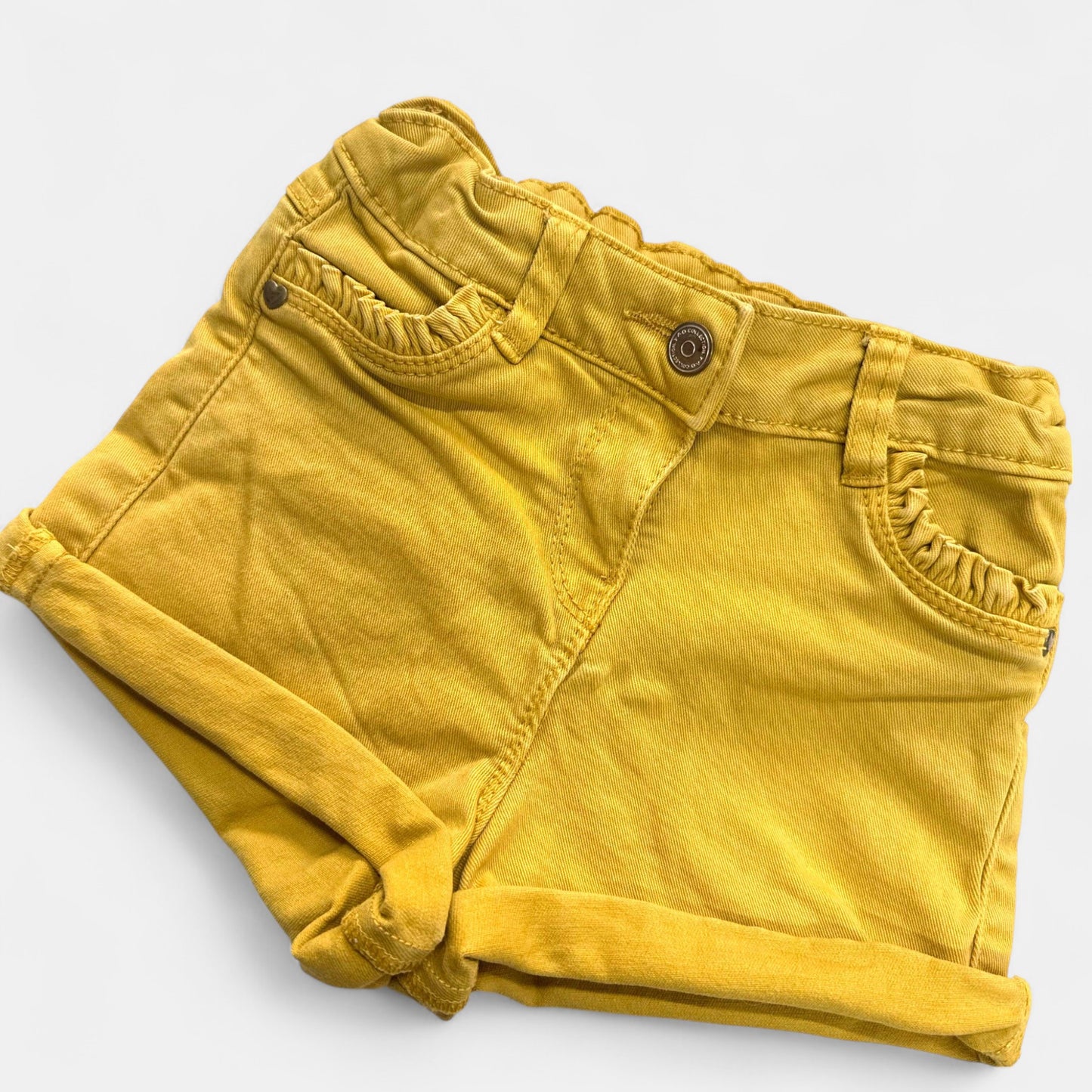 Short Tape à l'oeil : 4 ans