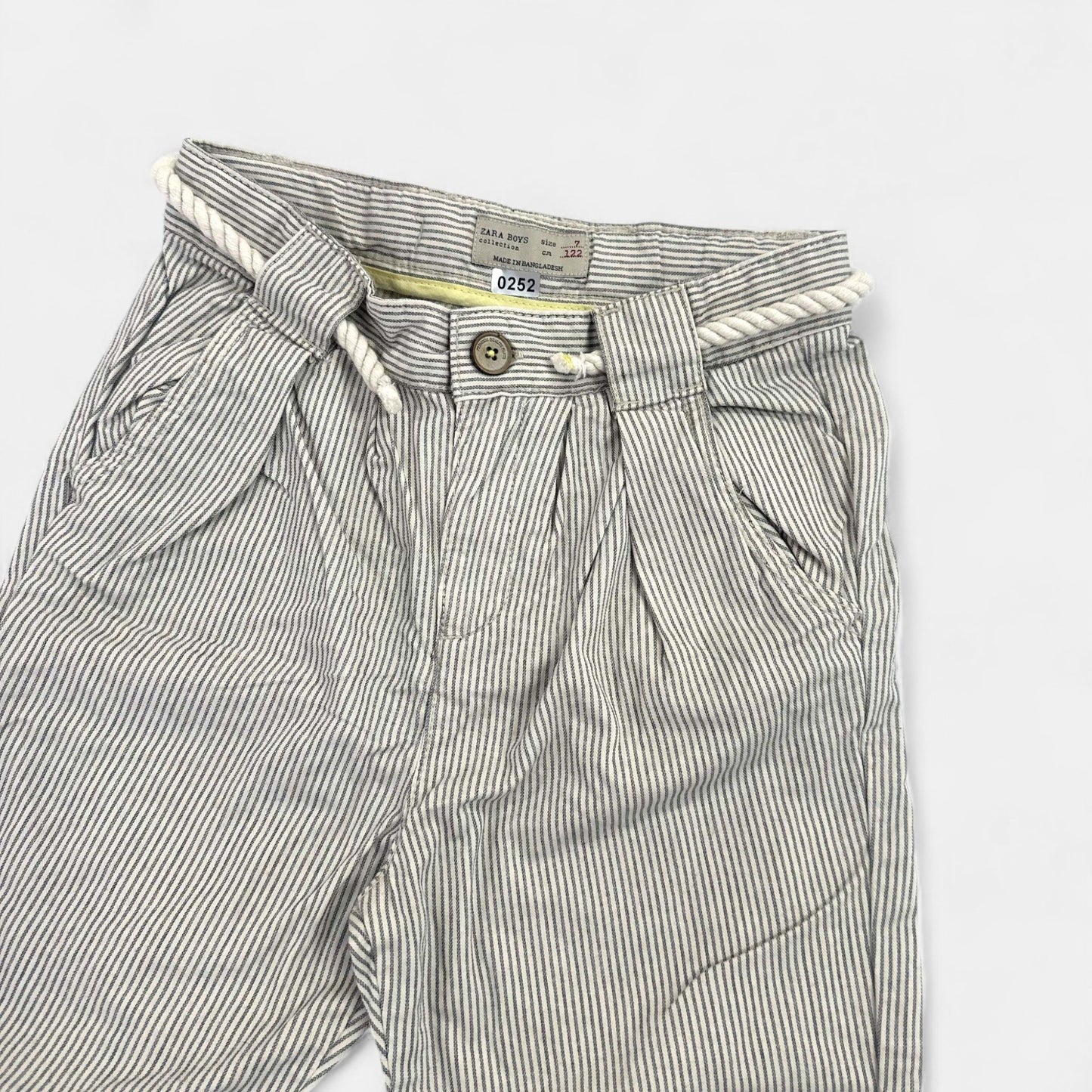 Pantalon Zara : 7 ans