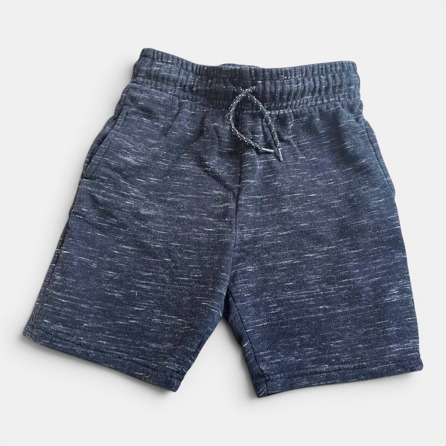 Short : 9 ans