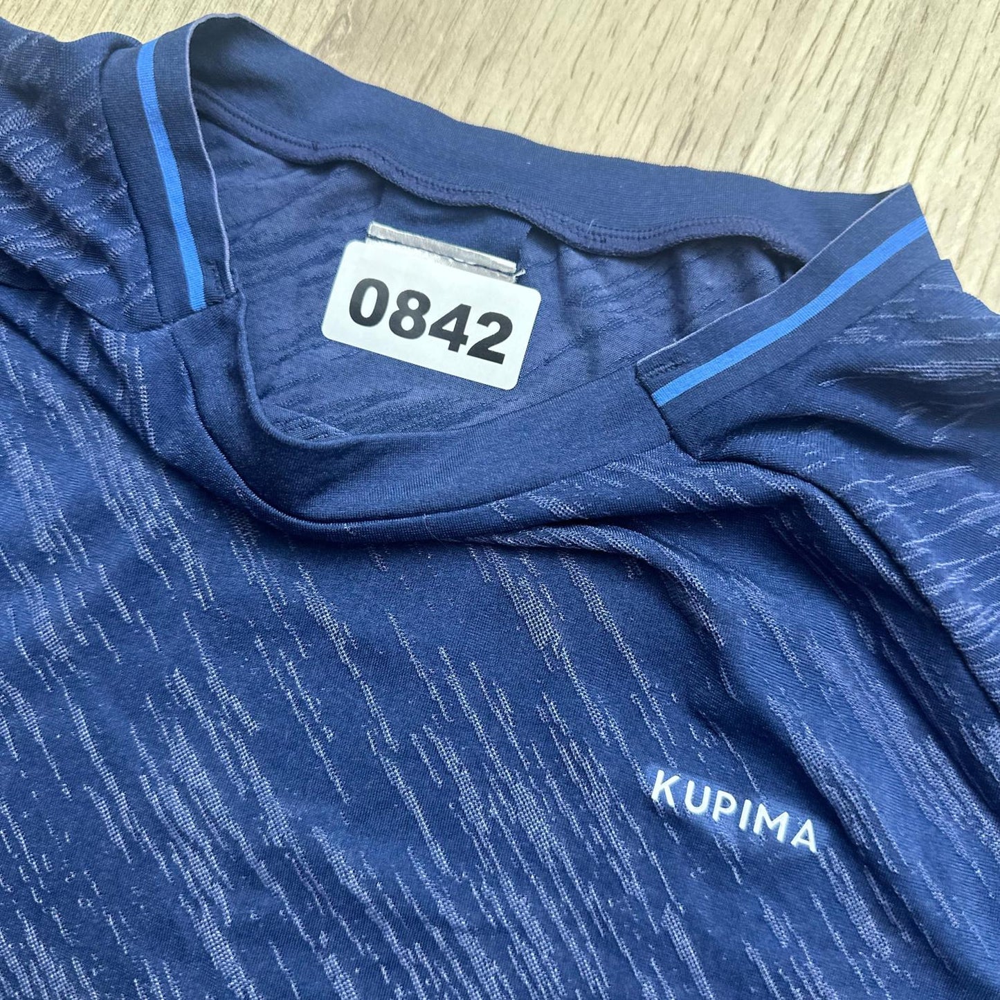 Tenue de sport kupima : 12 ans