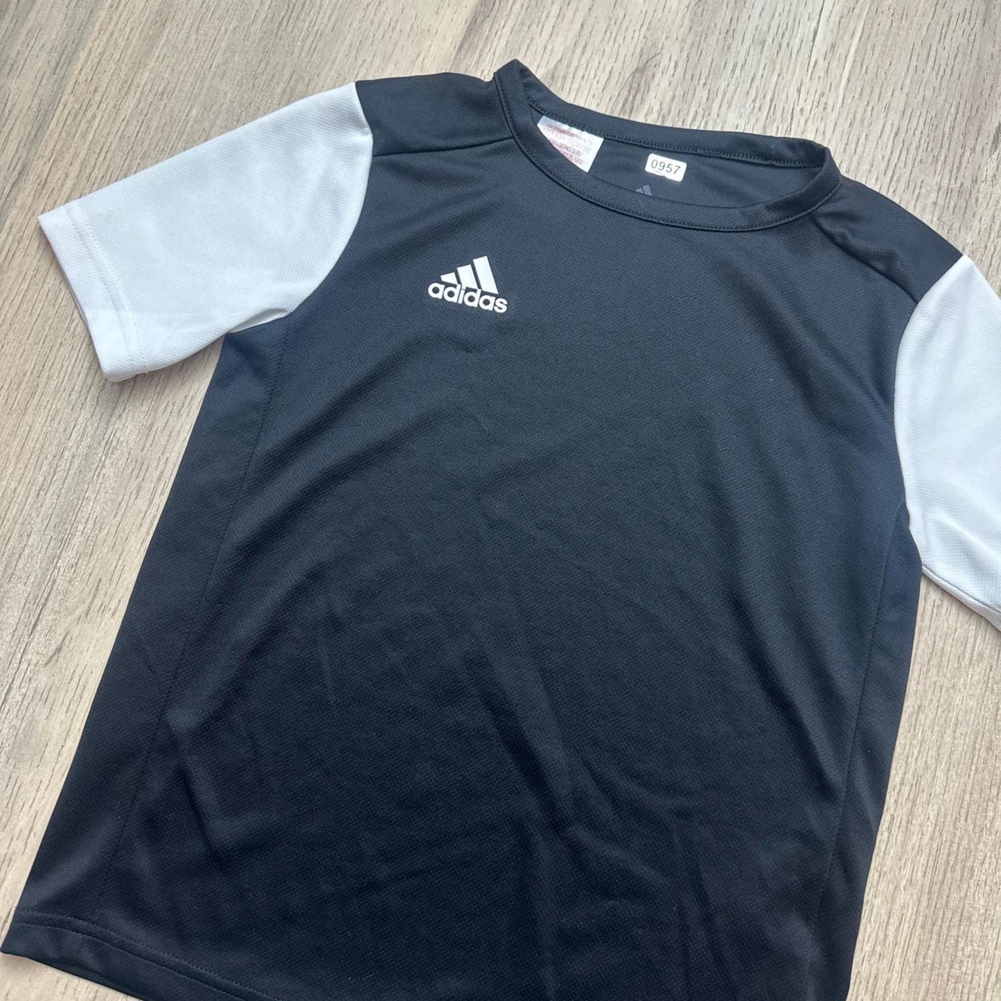 T-Shirt Adidas : 10 ans