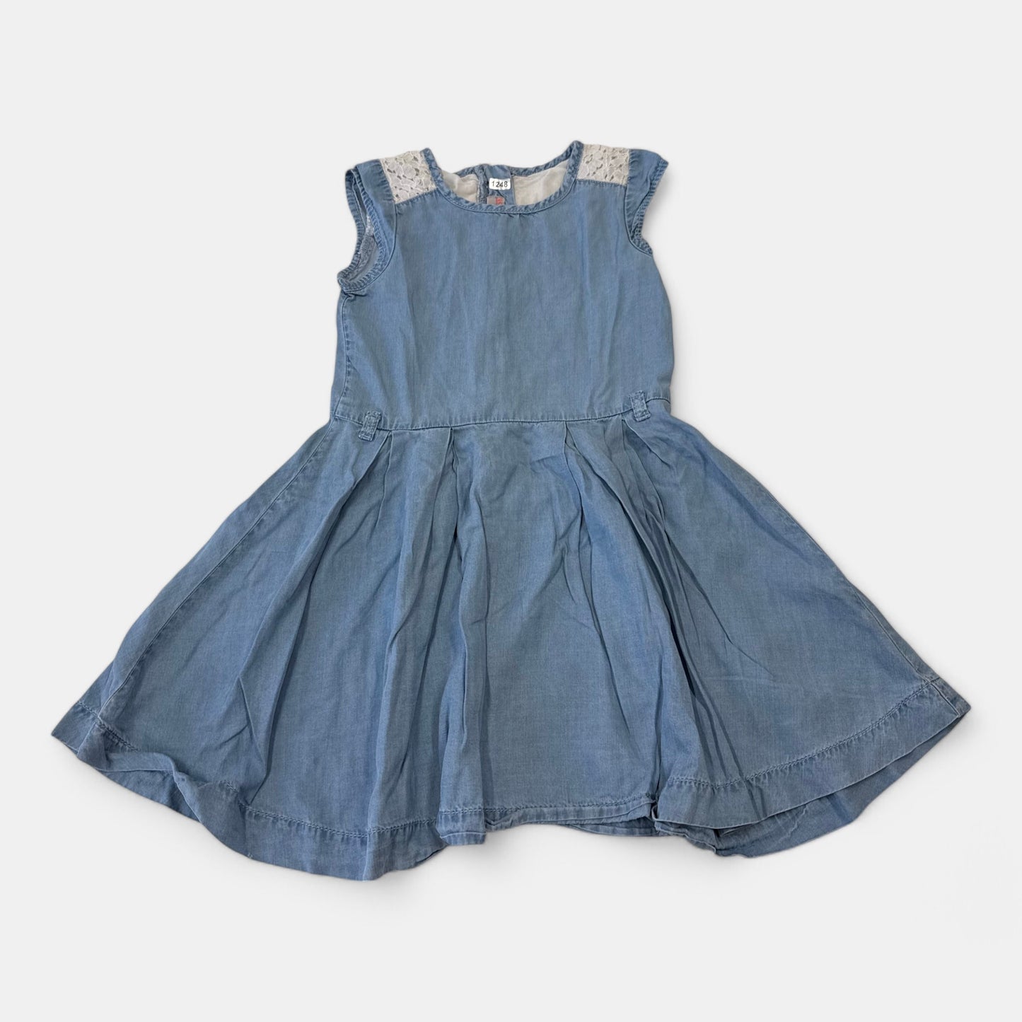 Robe Lisa rose : 8 ans