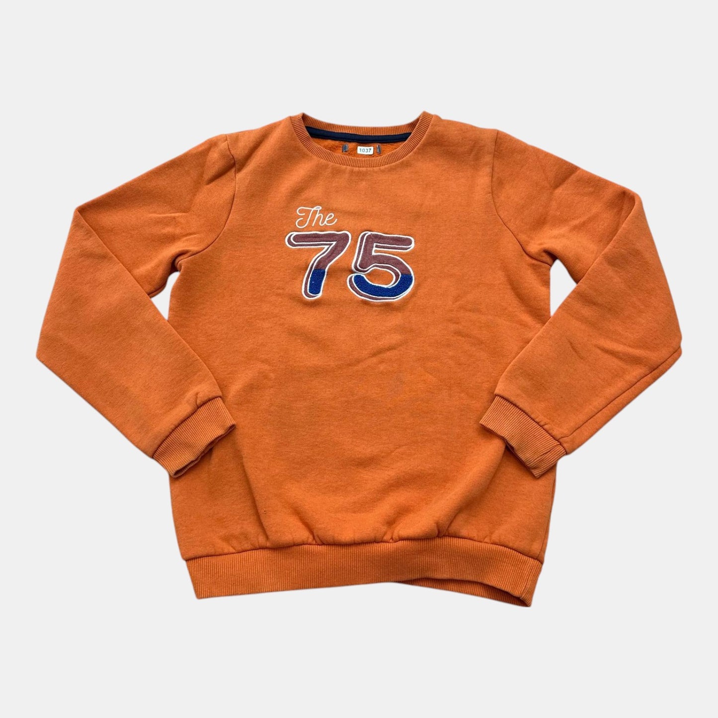 Pull orange : 14 ans