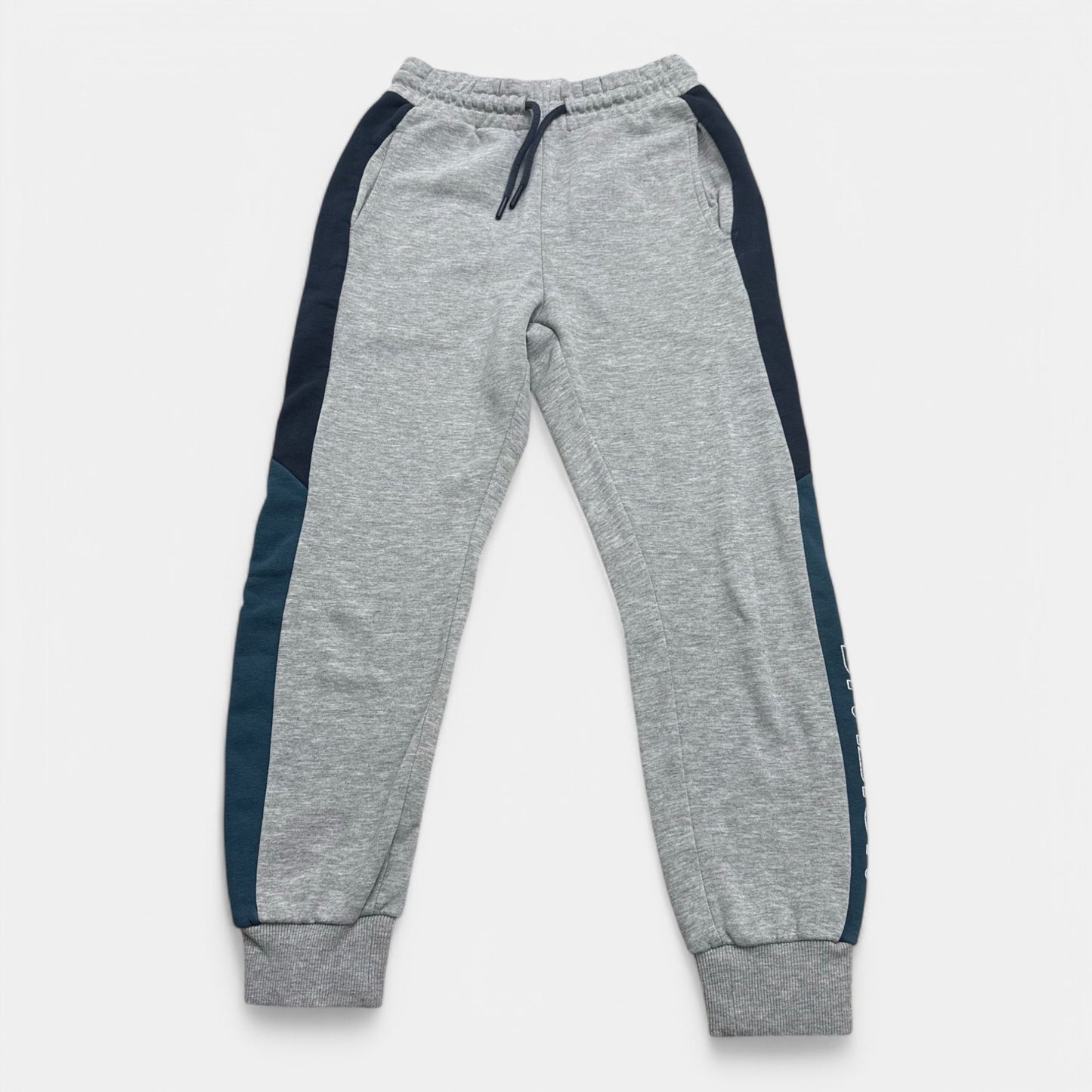 Pantalon suvetement Kiabi : 12 ans