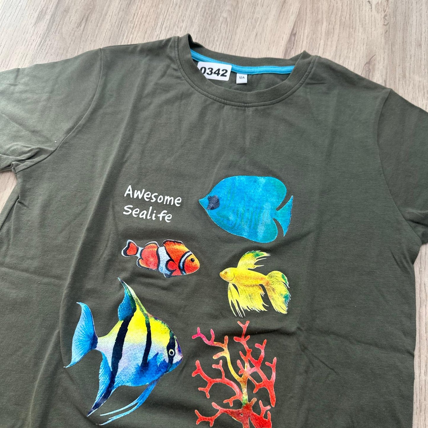 T-Shirt awesome sealife : 12 ans