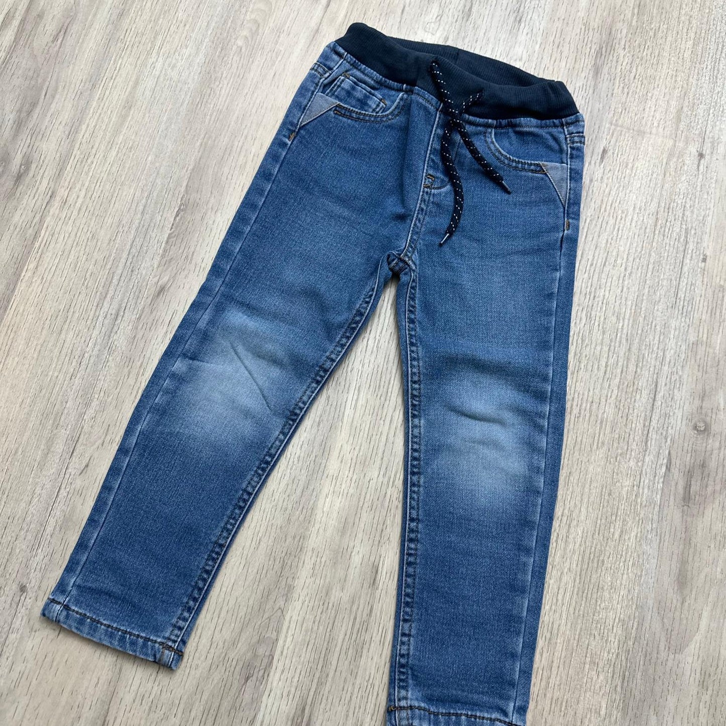 Pantalon week end à la mer : 5 ans