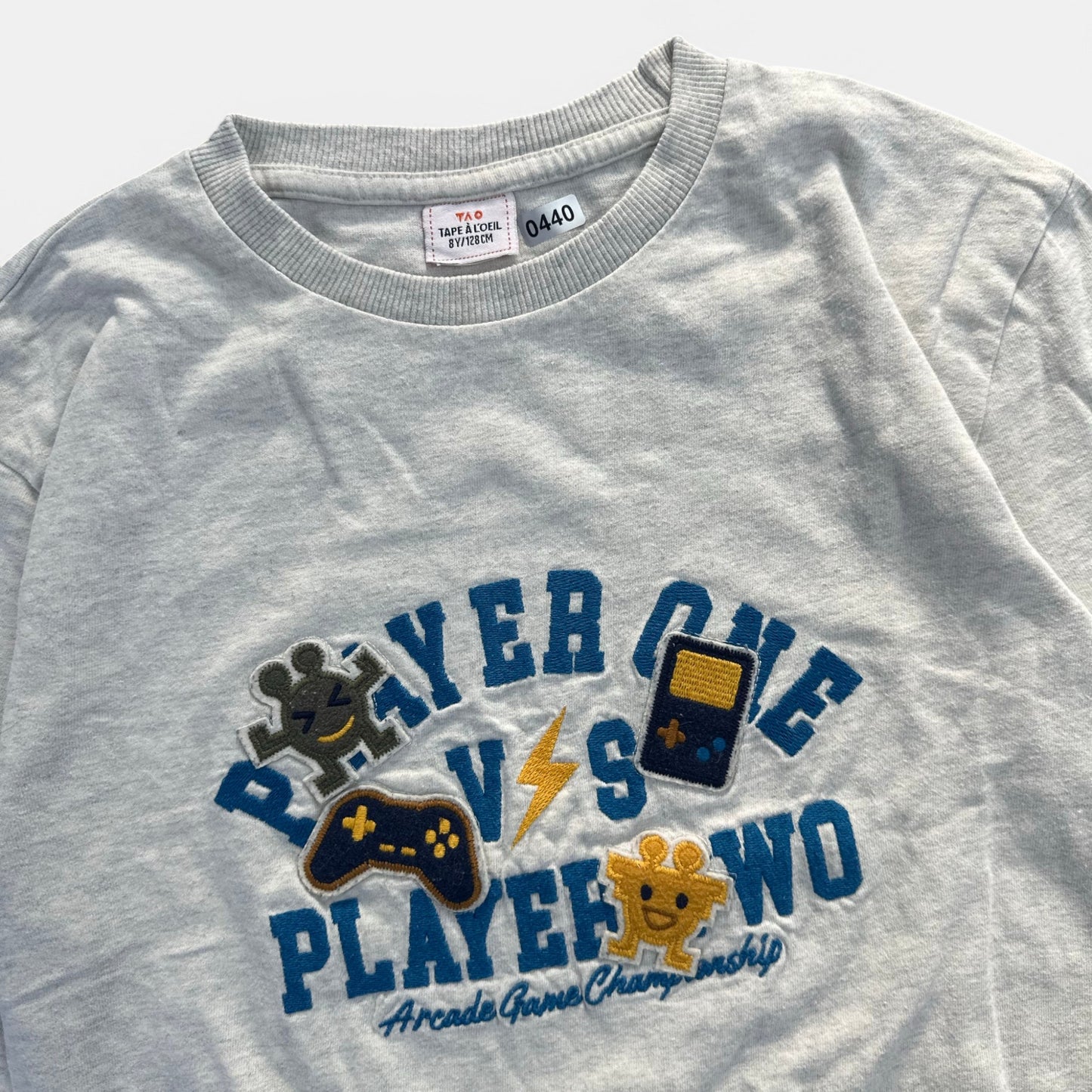 Pull fin Tape à l'oeil : 8 ans