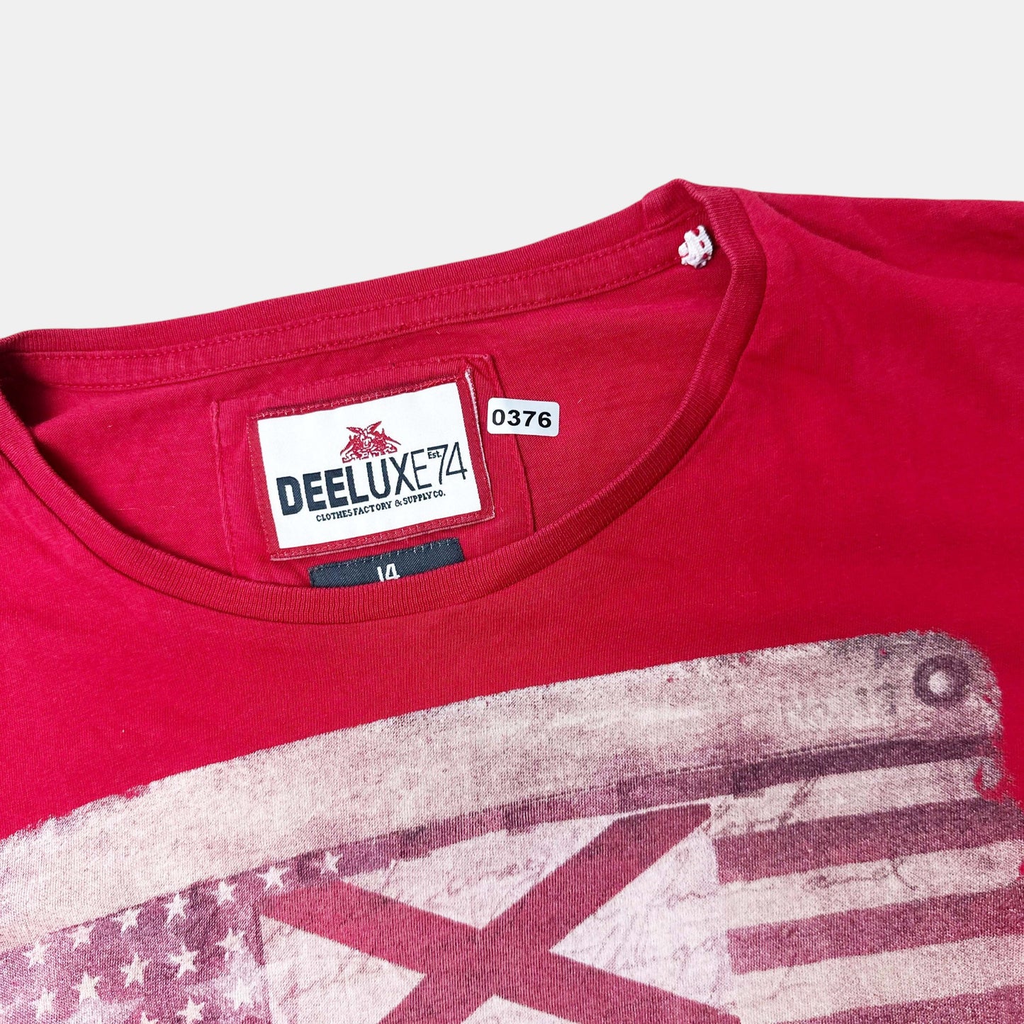 T-Shirt Deeluxe74 : 14 ans