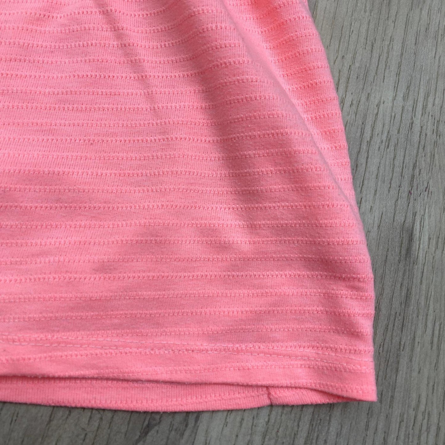 Robe tape à l’œil : 4 ans