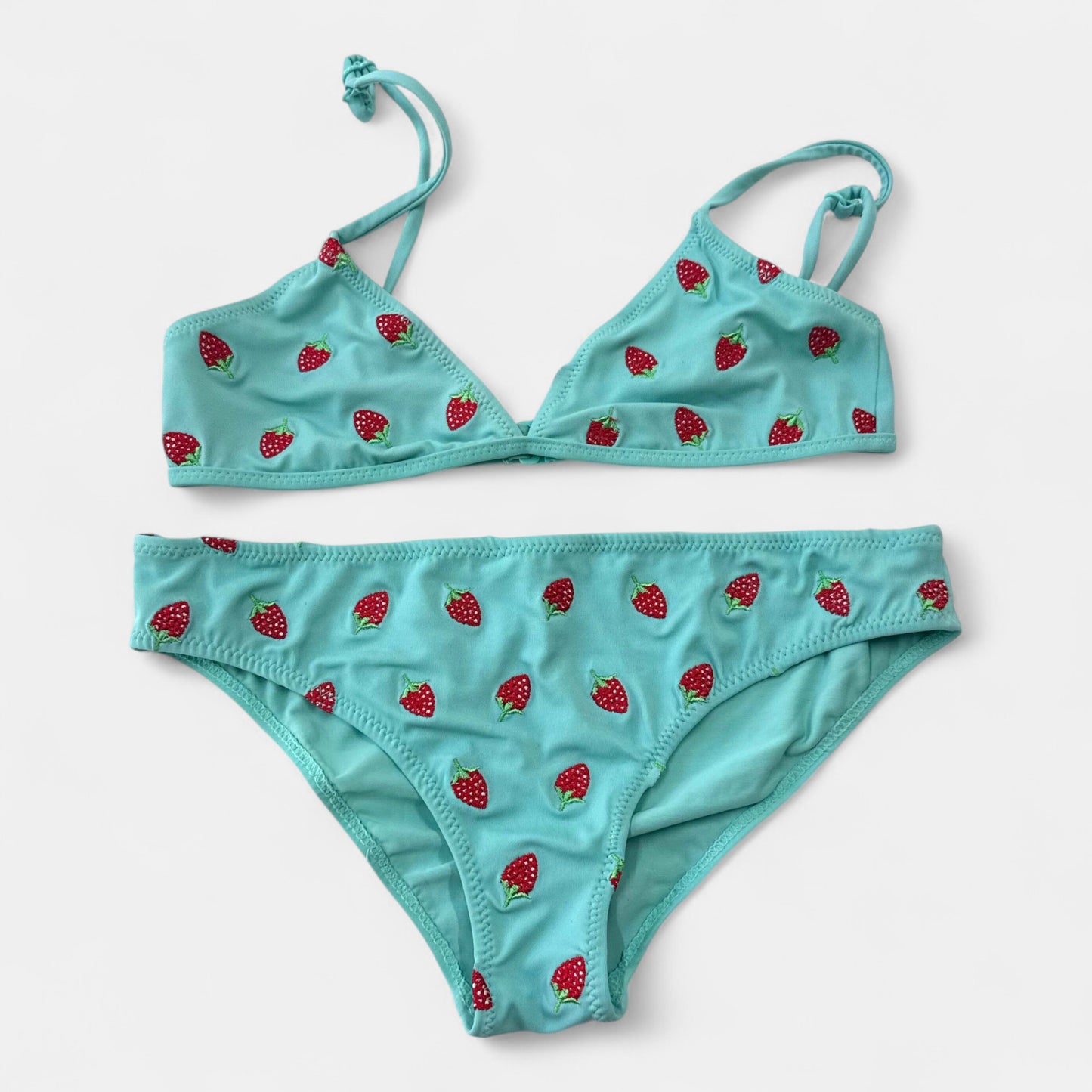 Maillot de bain : 12 ans