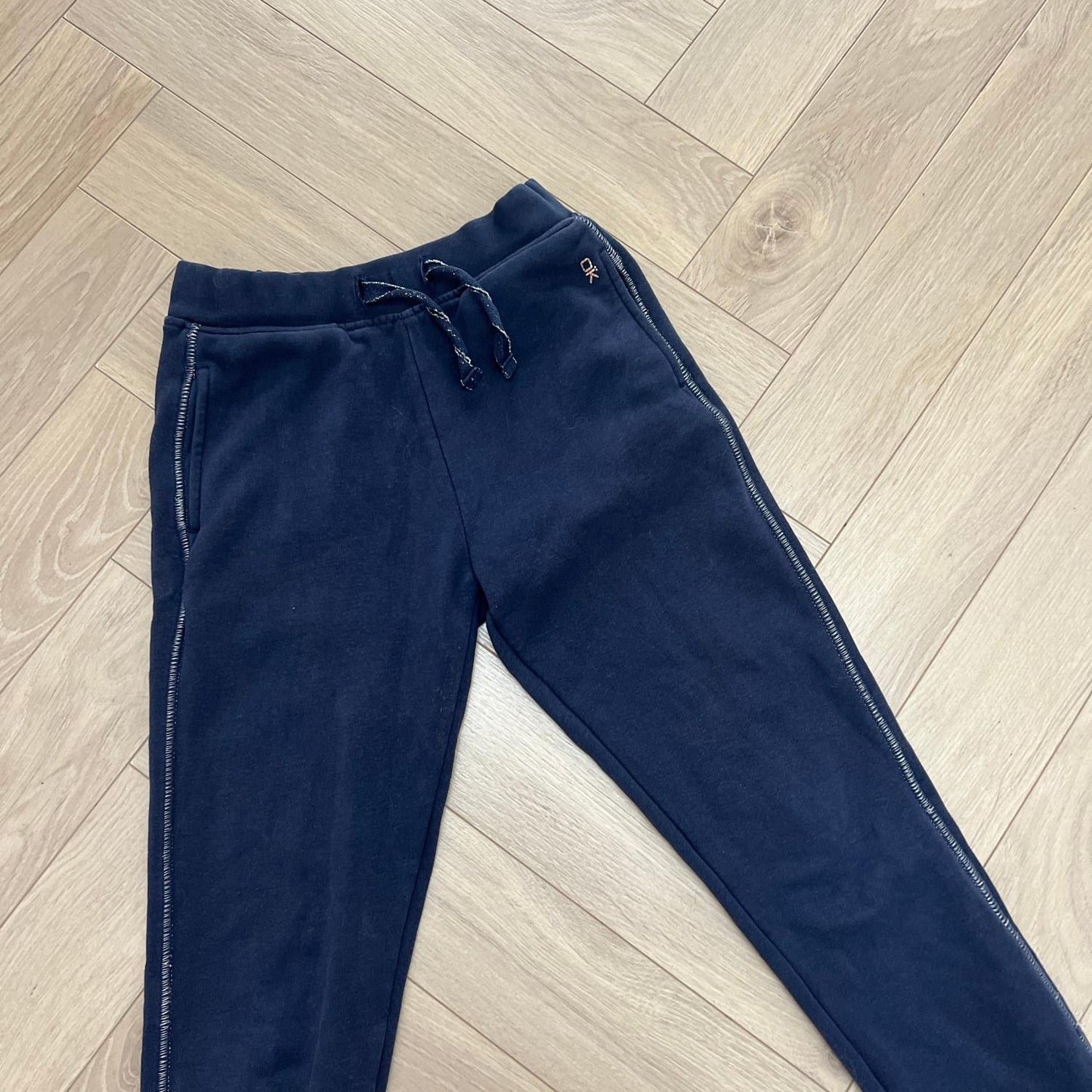 Pantalon sport Okaïdi : 7 ans