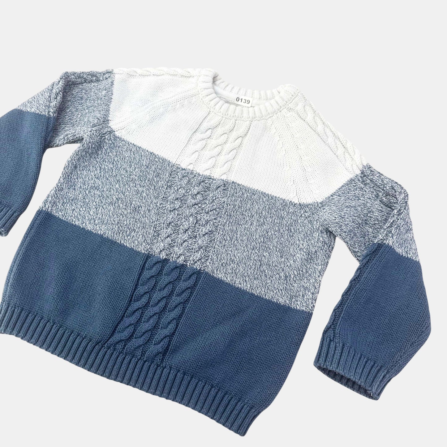 Pull C&A : 18 mois