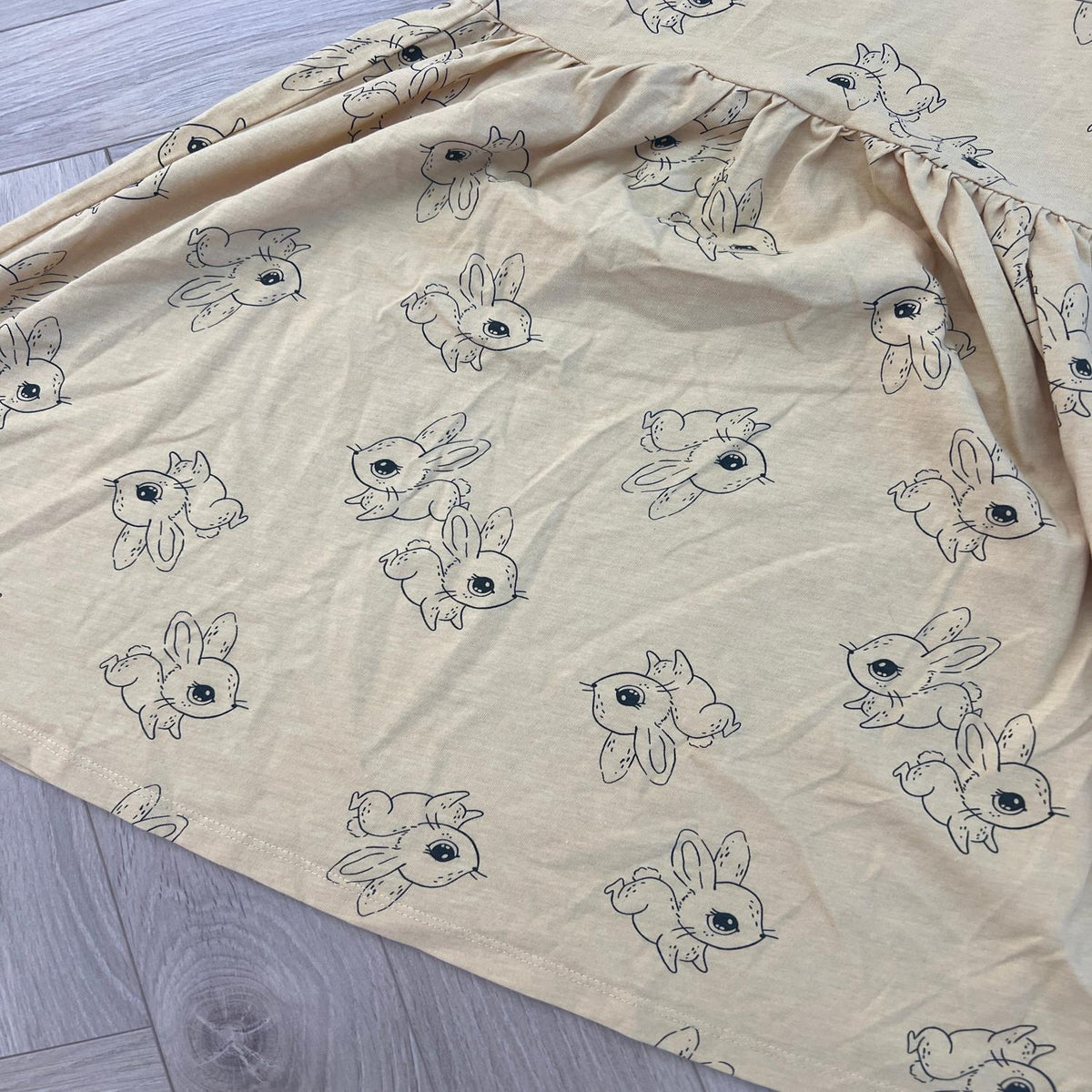 Robe H&M : 9 ans