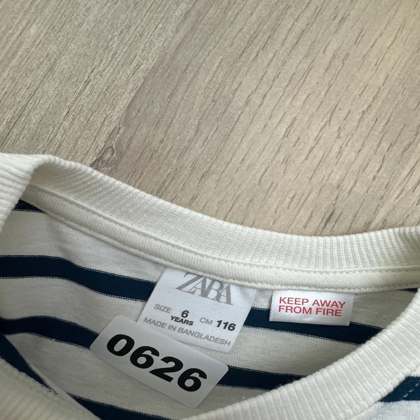 T-shirt Zara : 6 ans