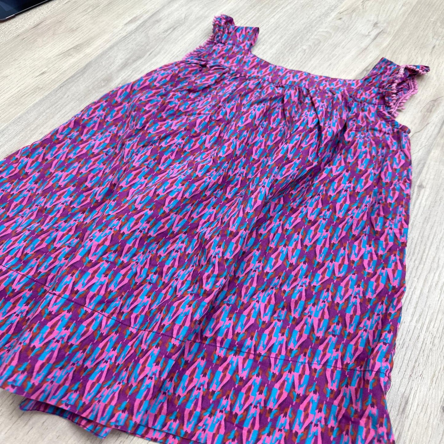 Robe du pareil au même : 4 ans