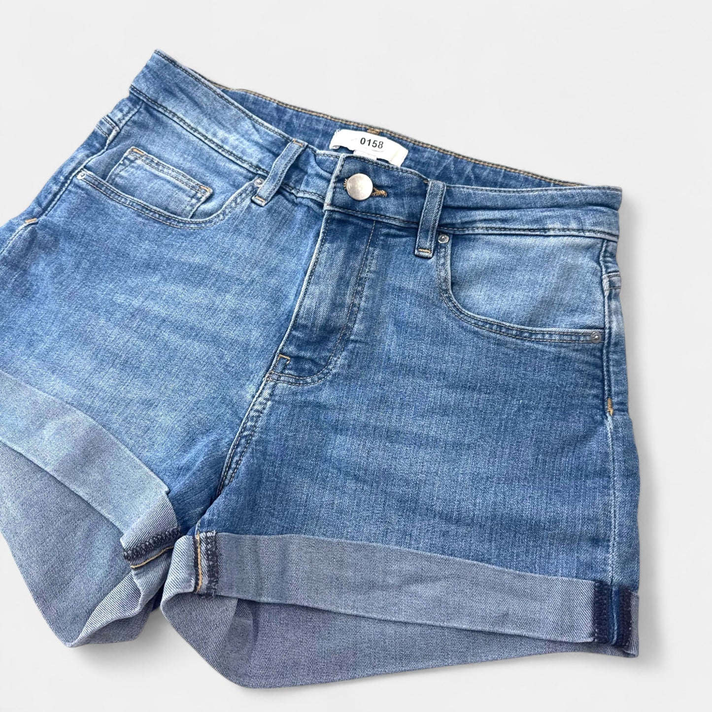 Short H&M : 16 ans