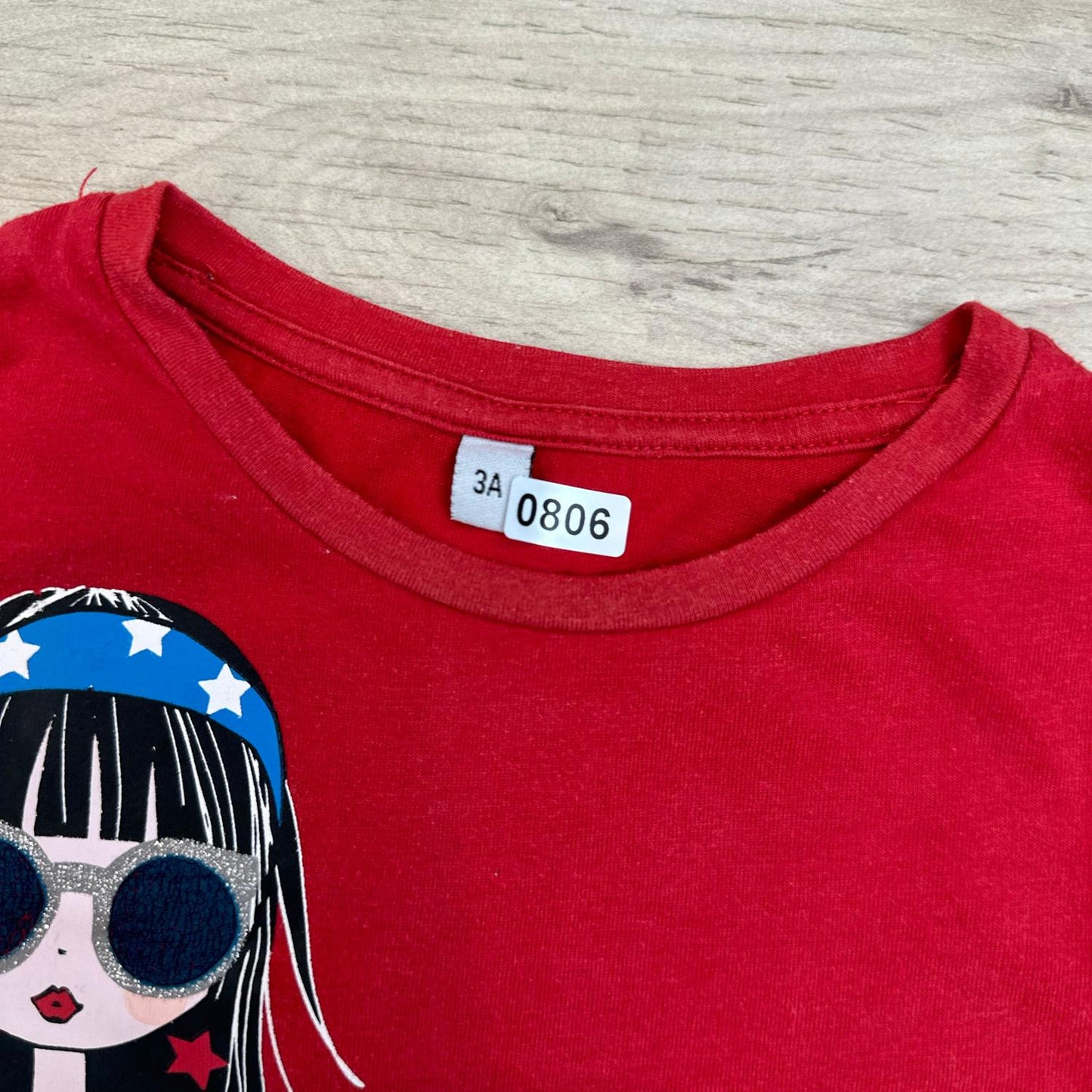 T-Shirt rouge fille : 3 ans