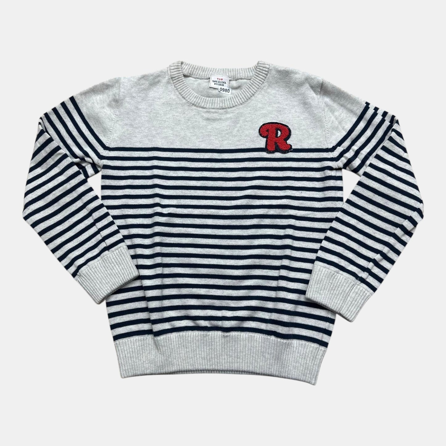 Pull Tape à l'oeil : 8 ans