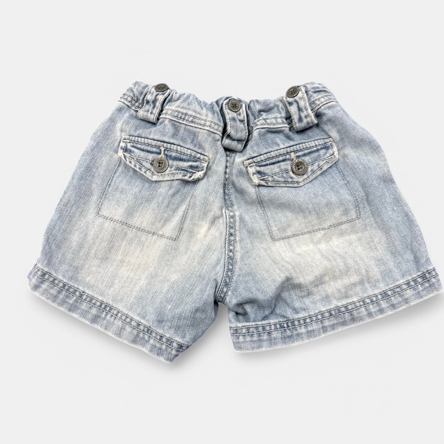 Short Okaïdi : 6 ans