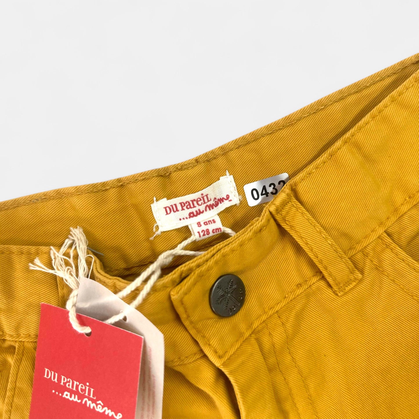 Short Du Pareil au même : 8 ans