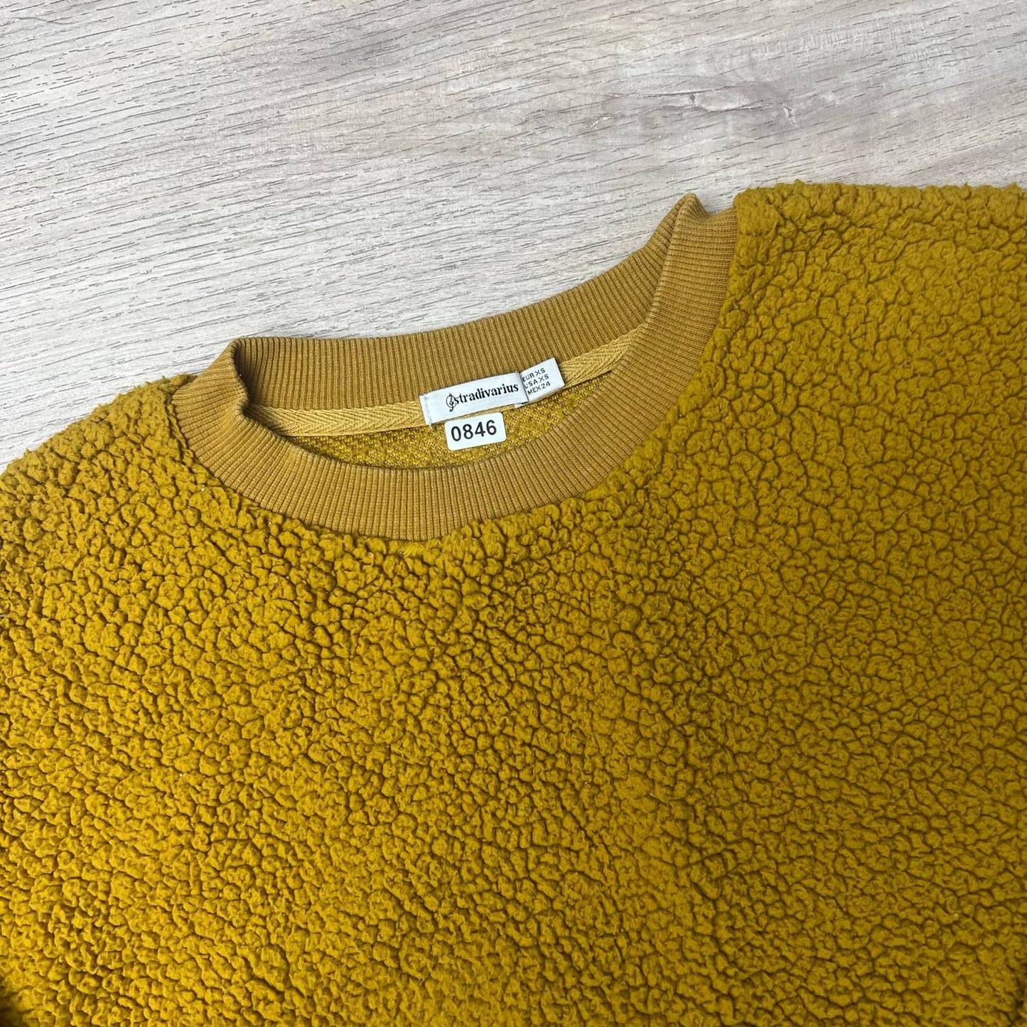 Pull Stradivarius : 14 ans