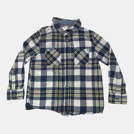 Chemise Okaïdi : 4 ans