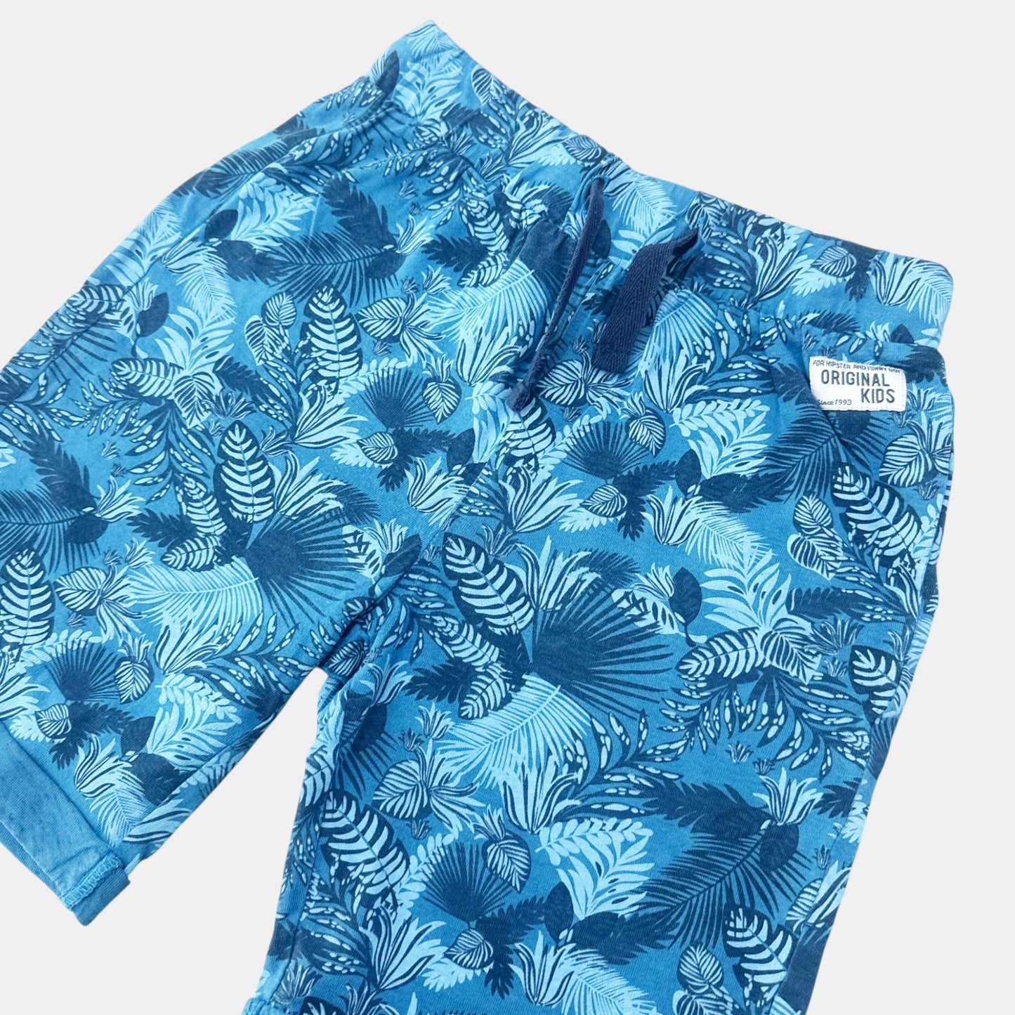 Short Tape à l'oeil : 8 ans