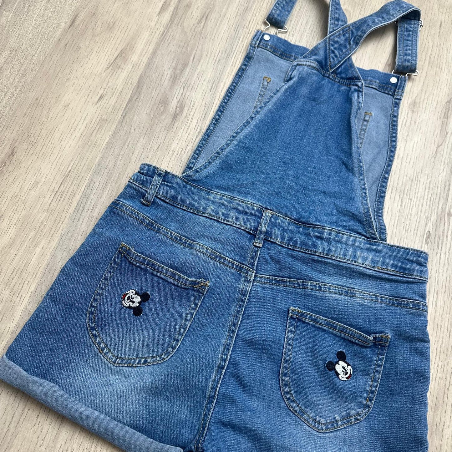 Salopette Disney : 12 ans