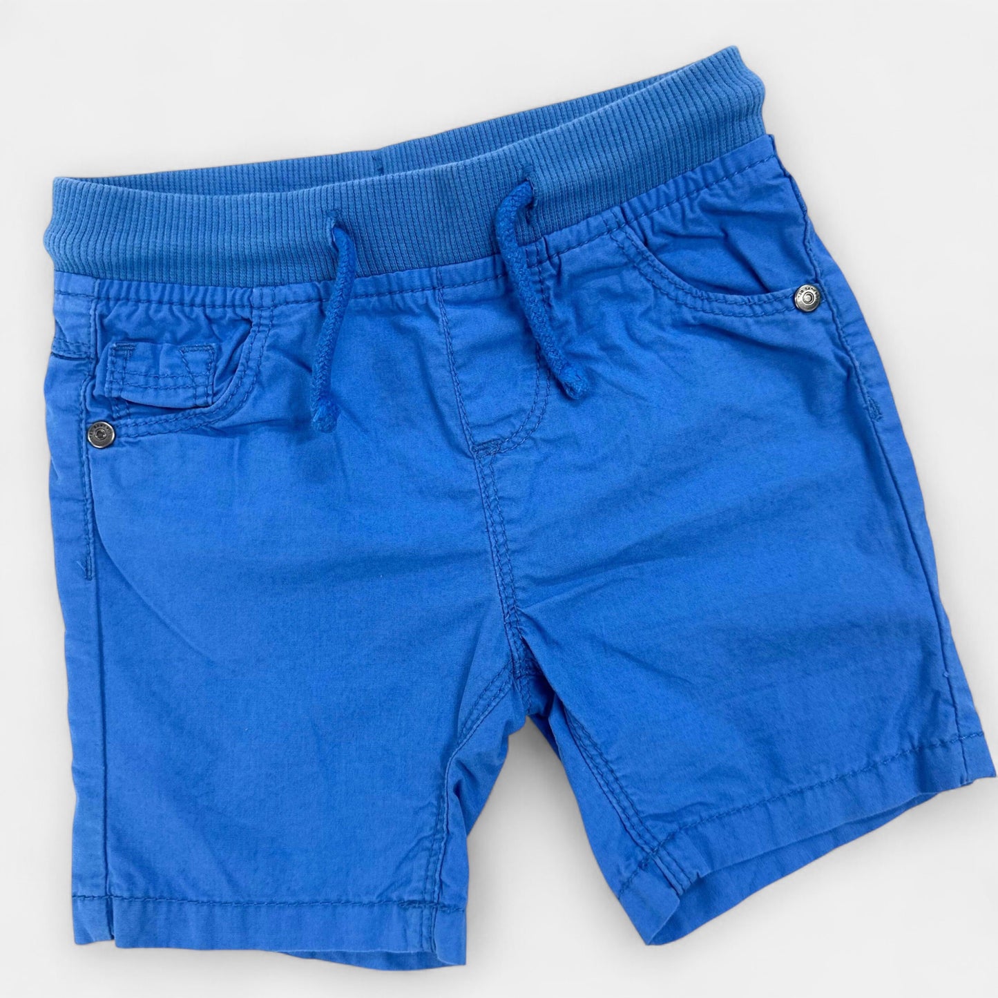 Short Tape à l'oeil : 6 mois