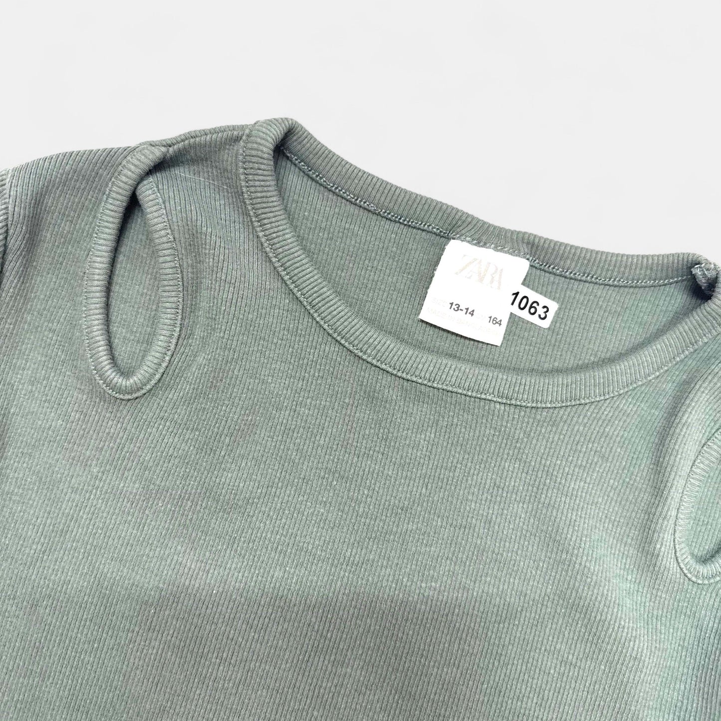 T-Shirt Zara : 14 ans