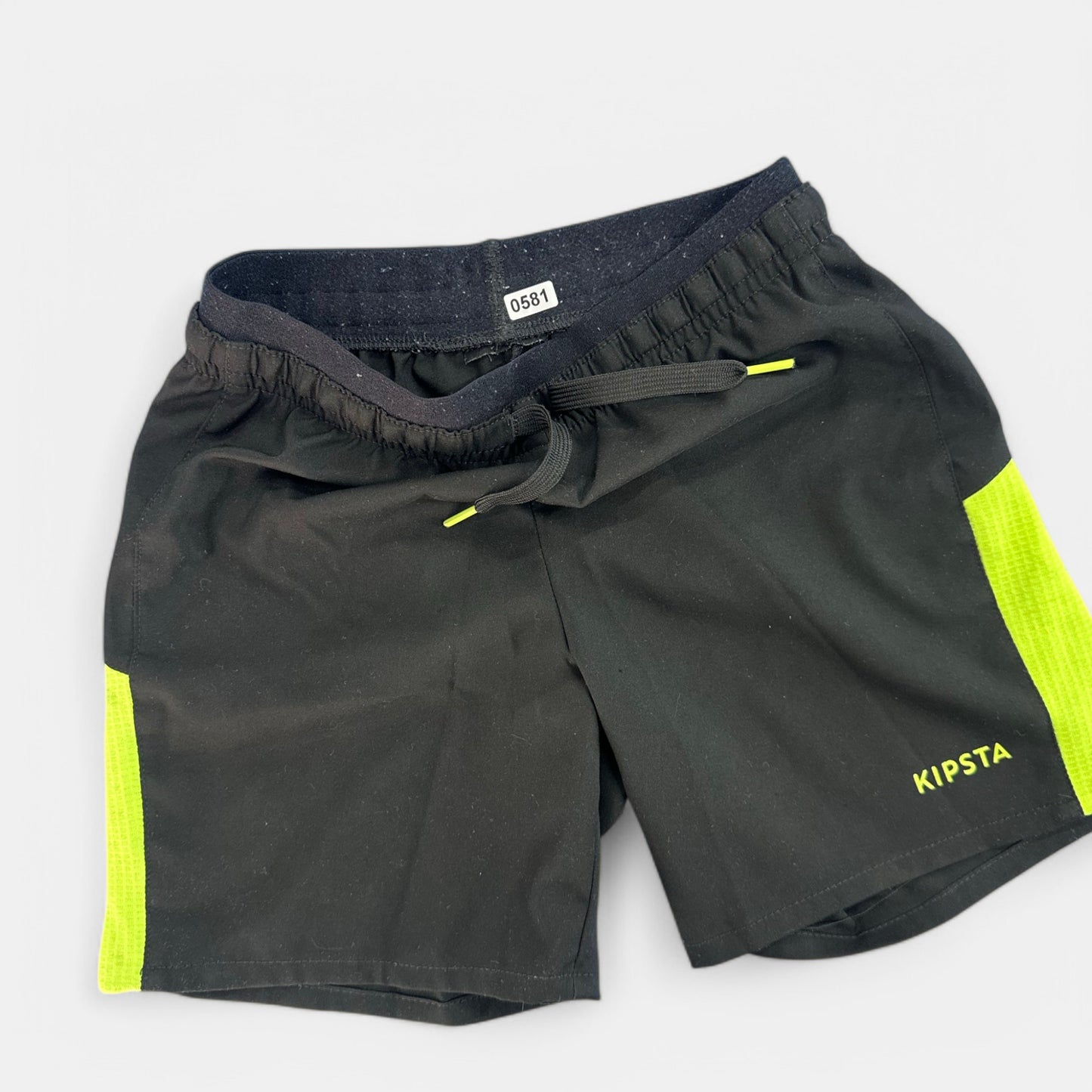 Short Décathlon : 7 ans