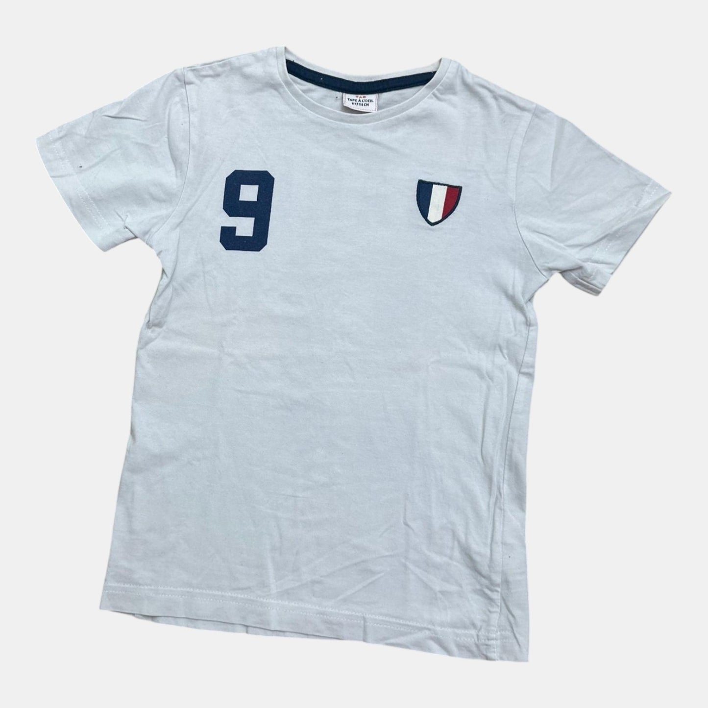 T-shirt tape à l’œil : 6 ans