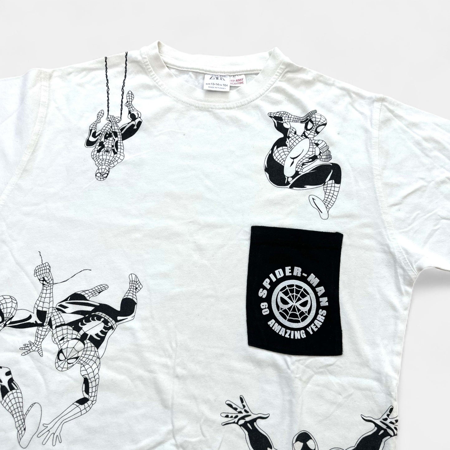 T-Shirt Zara : 14 ans
