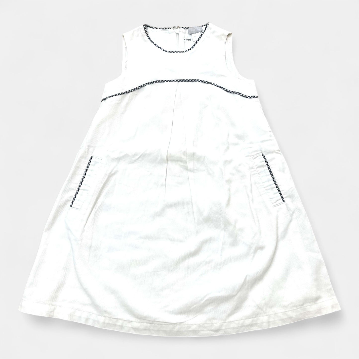 Robe Cyrillus : 6 ans