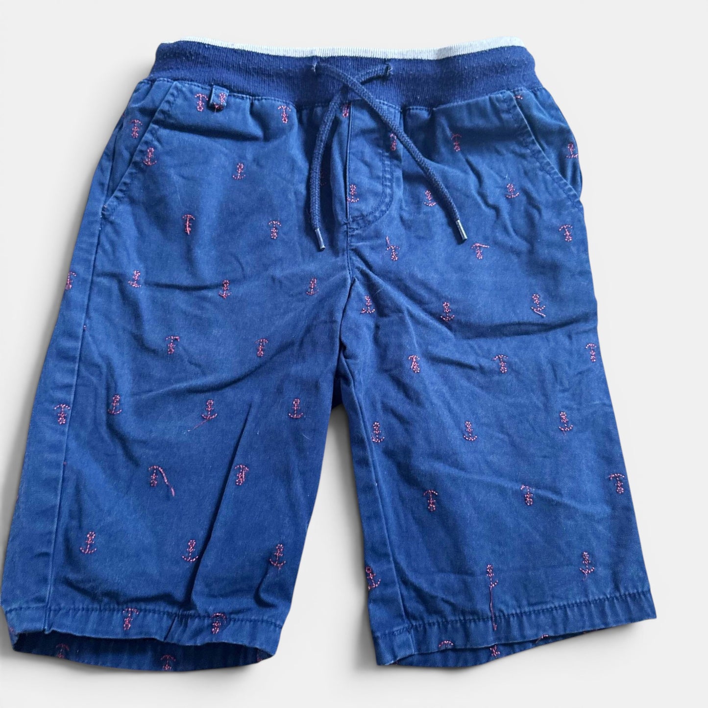 Short Cyrillus : 8 ans
