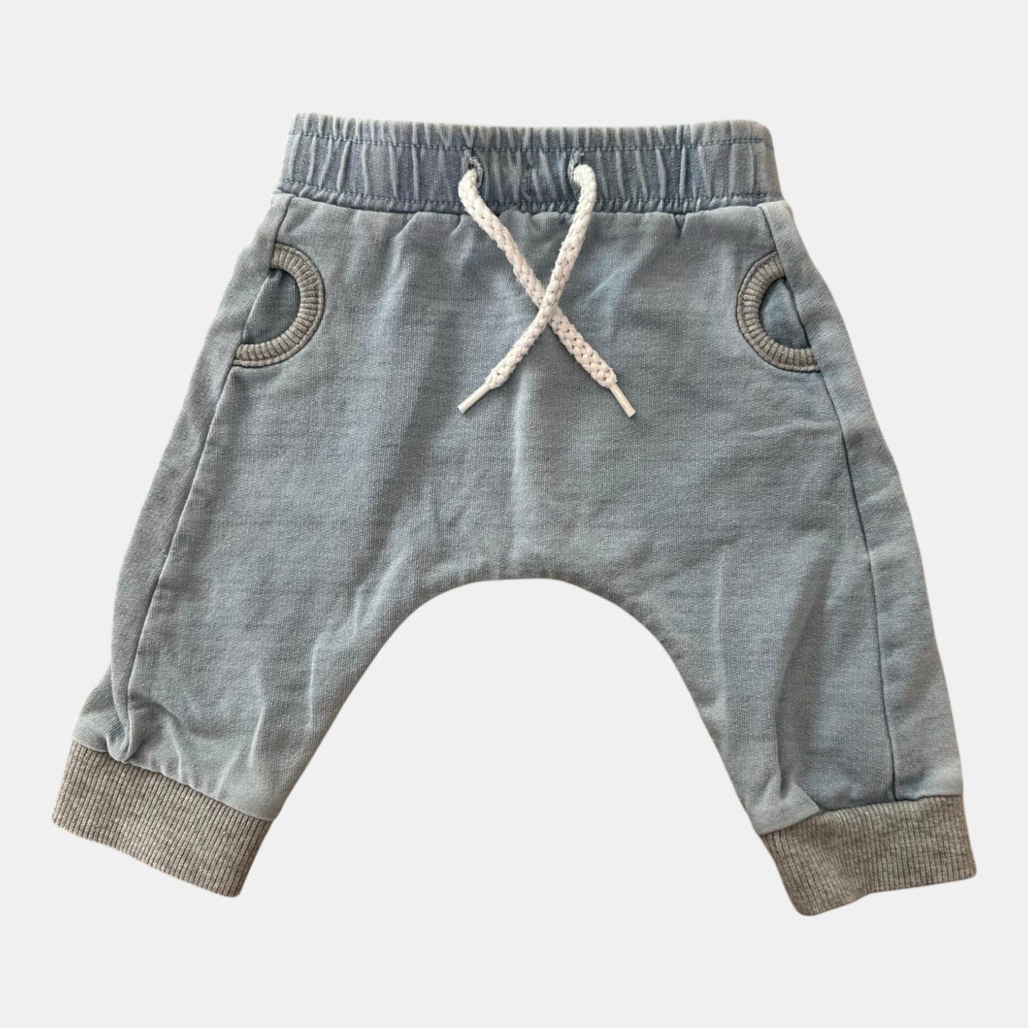 Pantalon Kiabi : 1 mois