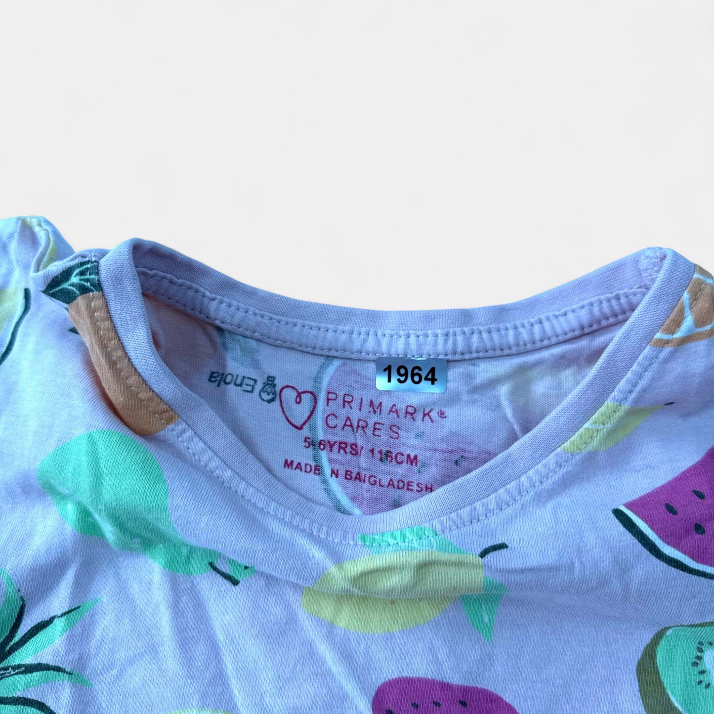 T-Shirt Primark : 6 ans