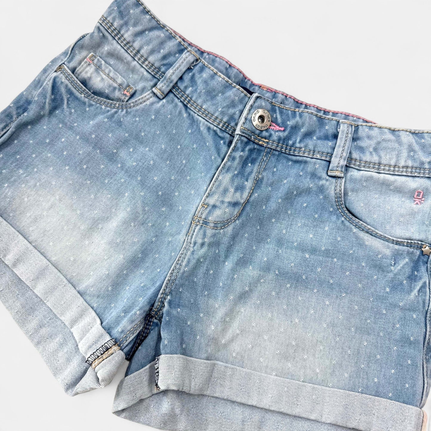 Short Okaïdi : 8 ans