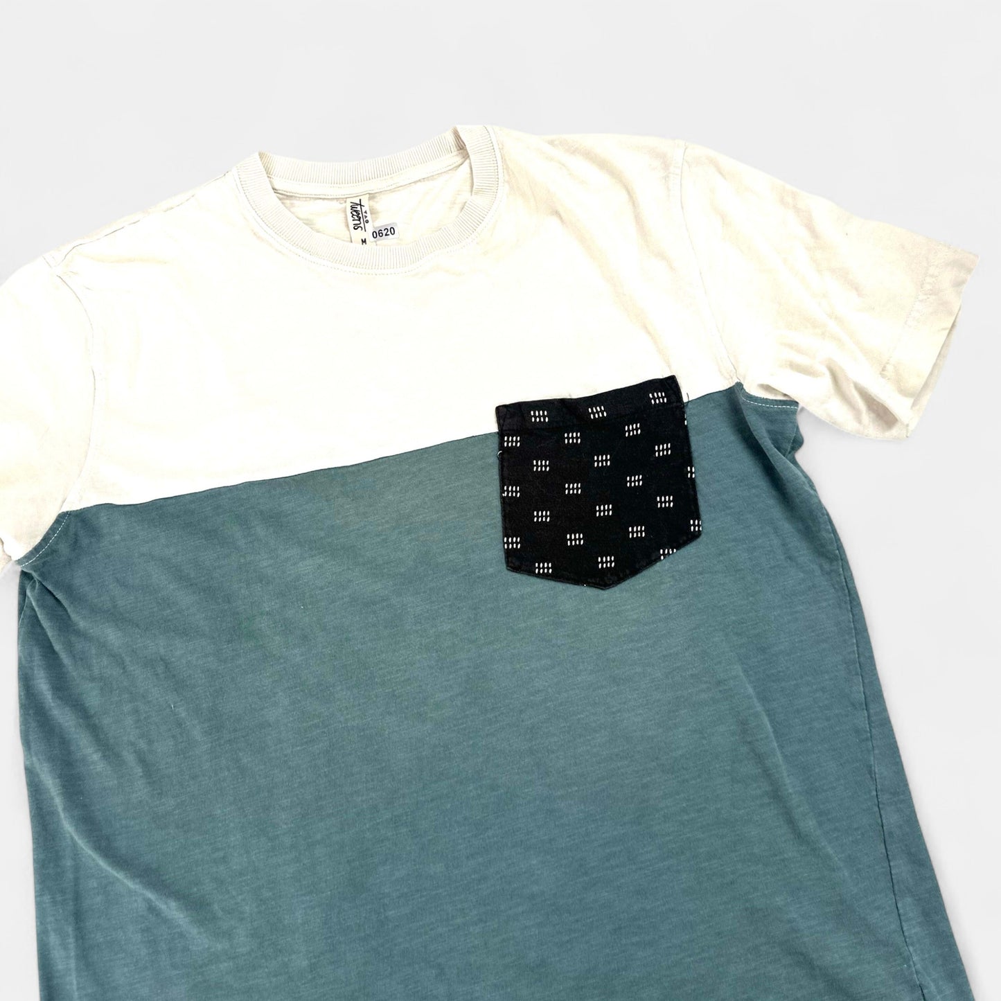 T-Shirt Tape à l'oeil : 16 ans