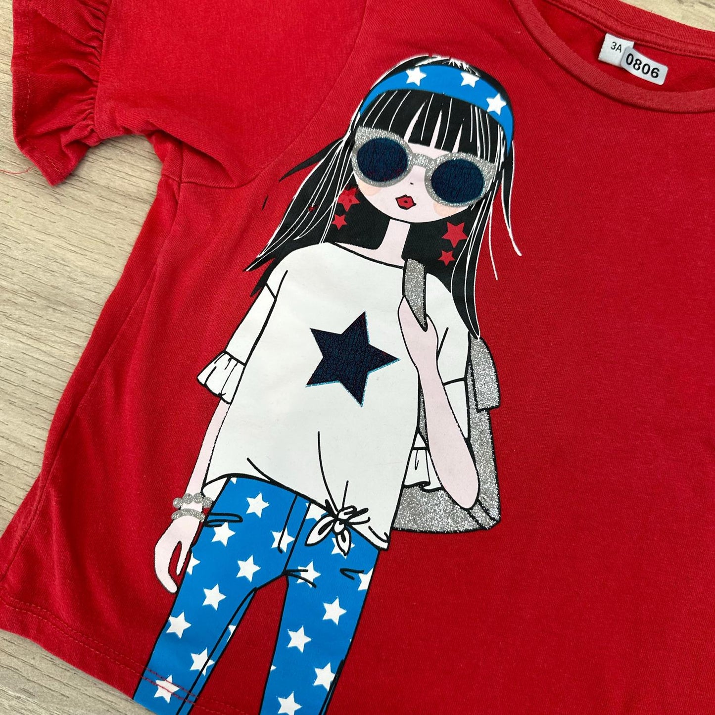 T-Shirt rouge fille : 3 ans