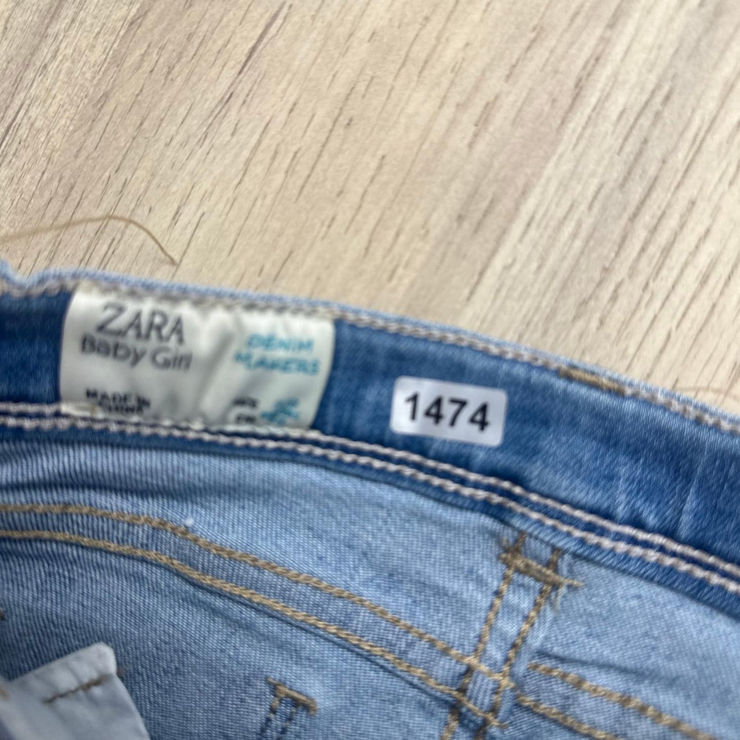 Pantalon Zara : 6 mois