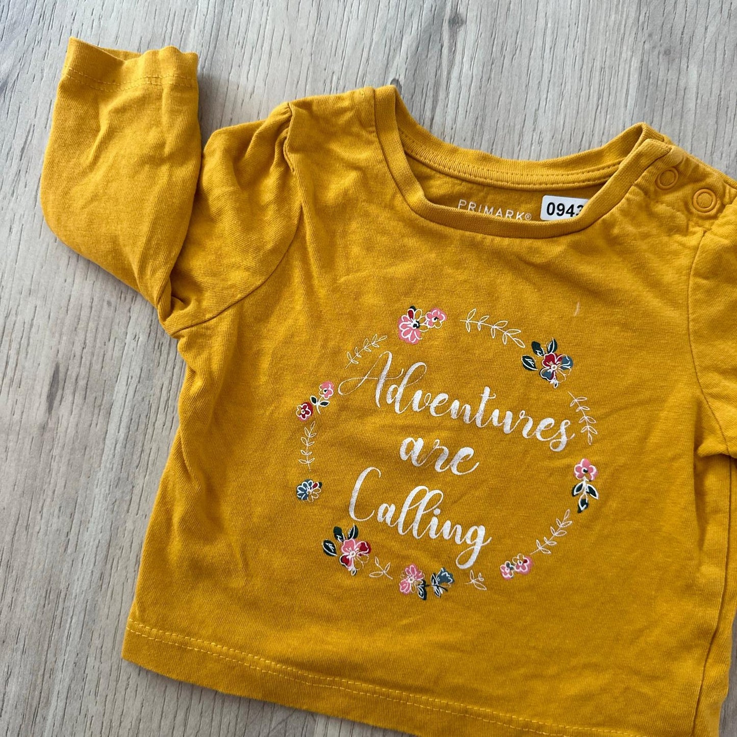 T-Shirt Primark : 3 mois