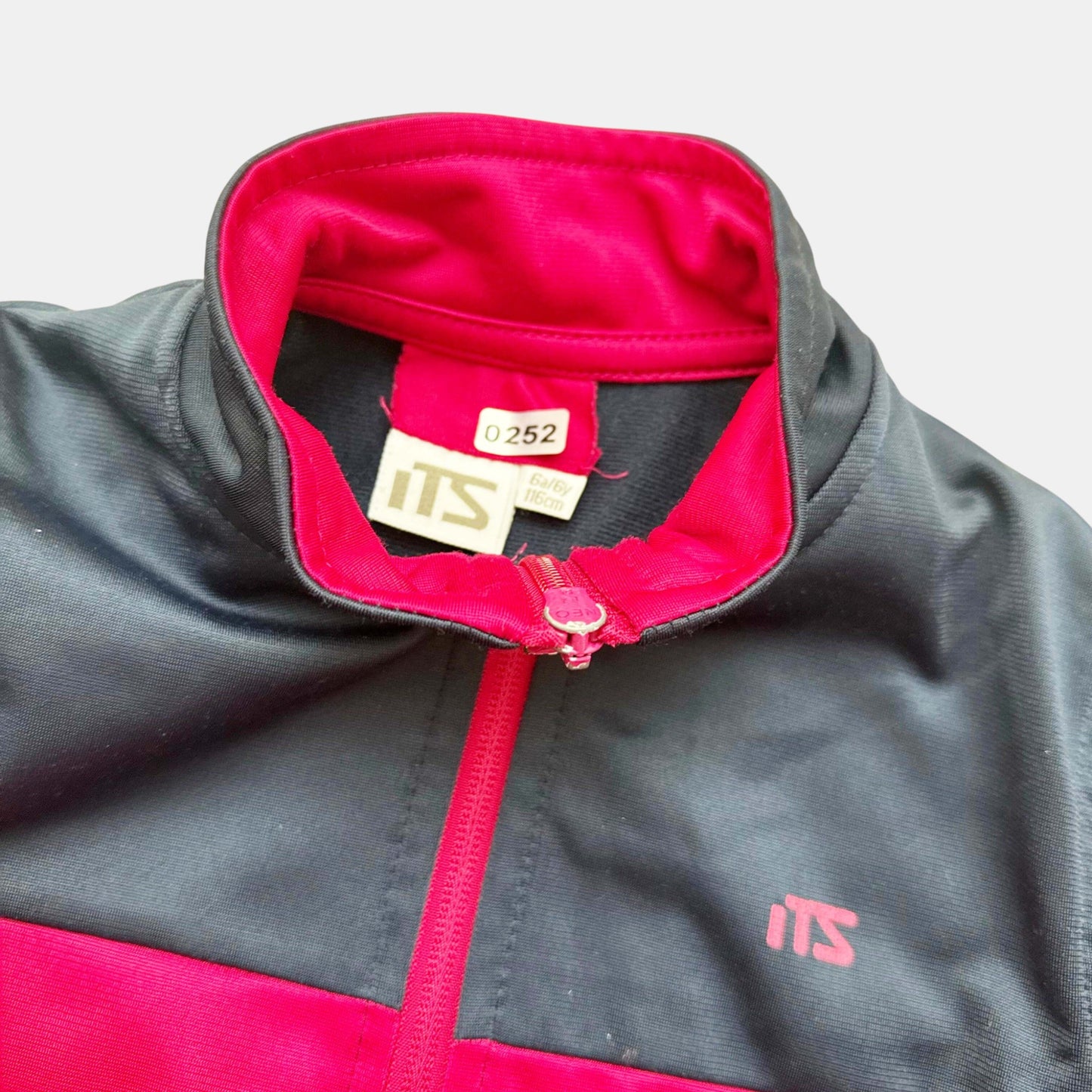 Tenue de sport its : 6 ans