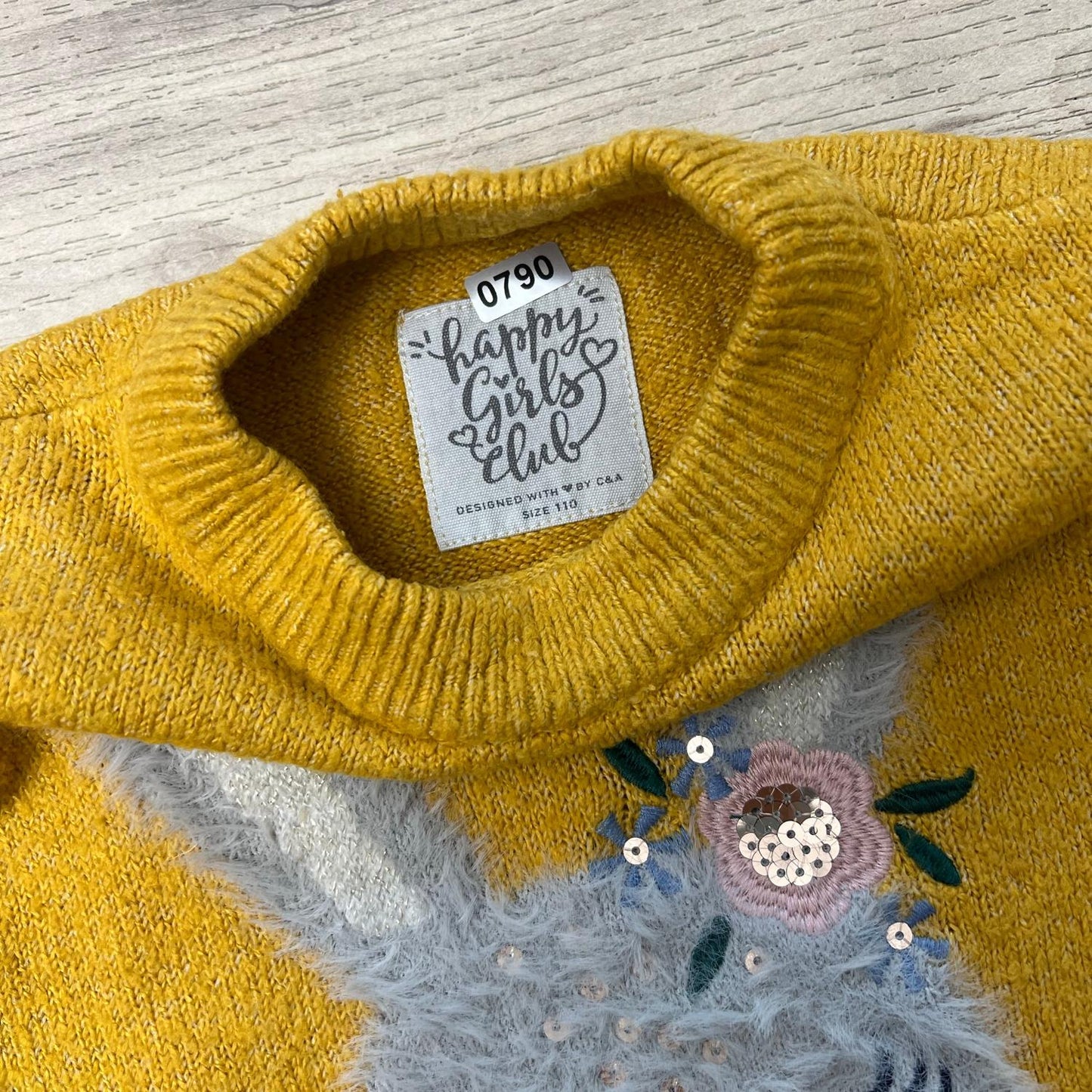 Pull Happy Girls Club : 5 ans